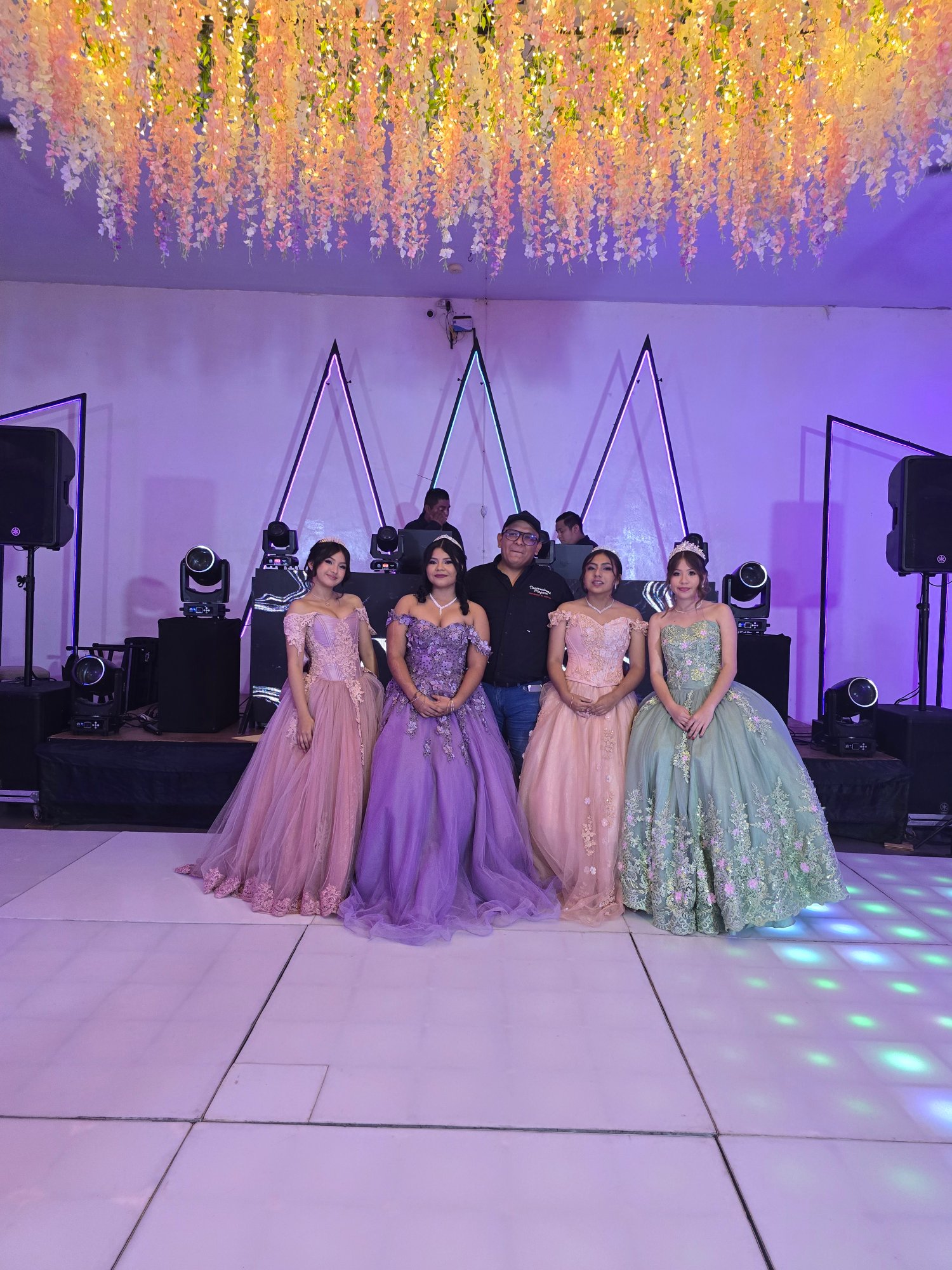 XV Años en Villa León